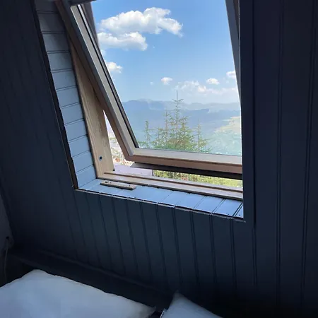 Chalet Entier Dans Le Domaine Skiable Pla D'adet *