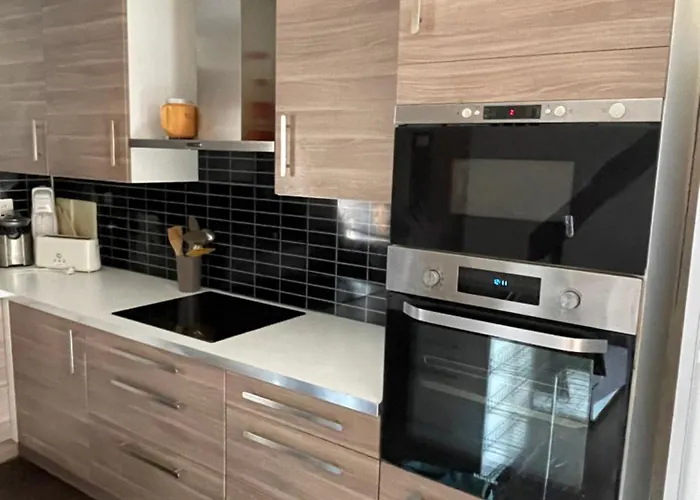 Entier Dans Le Domaine Skiable Pla D'adet Alpstuga Saint-Lary-Soulan